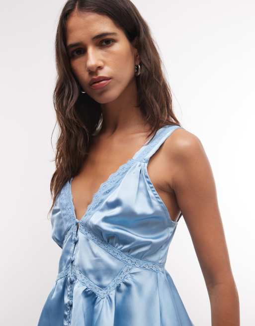 Reclaimed Vintage tea top with pintucks and buttons in dusty blue, 3 of 4