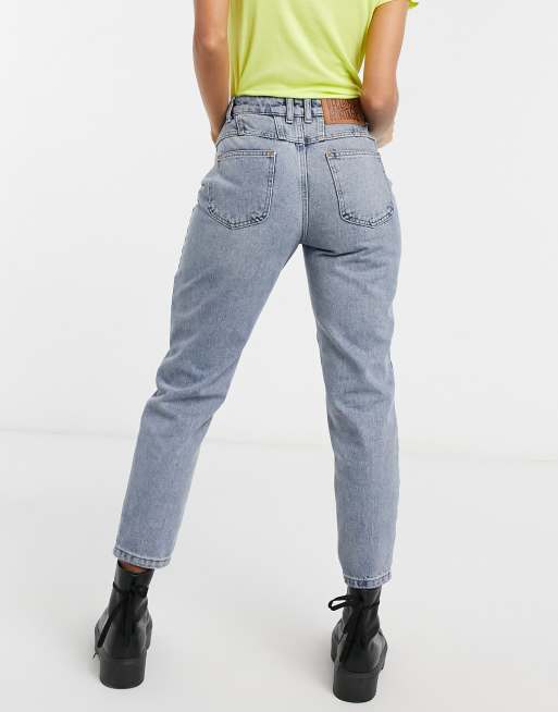 Reclaimed Vintage The Schmale Karottenjeans In Mittlerer Vintage Stonewaschung Asos