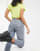 Thumbnail 3 van 4