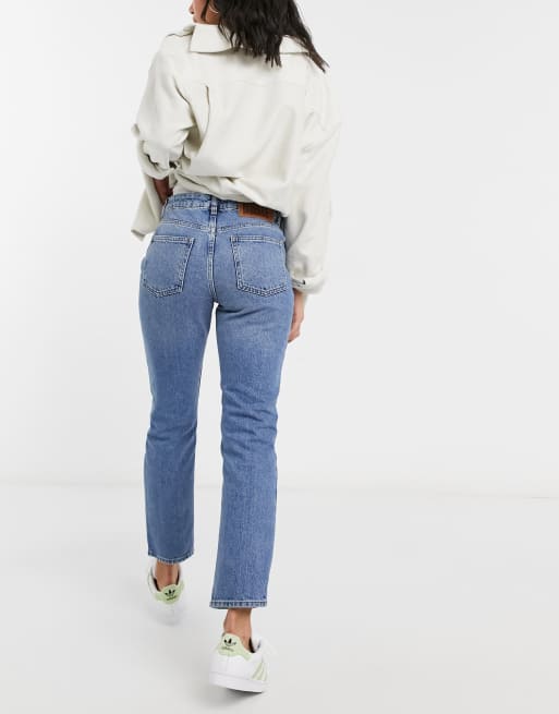 Reclaimed Vintage The 90s straight leg jean in mid stone wash, 2 of 4