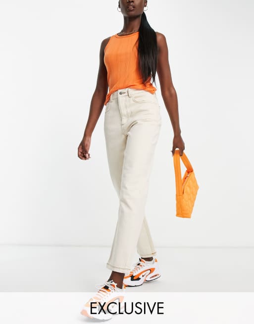 Reclaimed Vintage – The '91 – Gräddvita mom jeans 