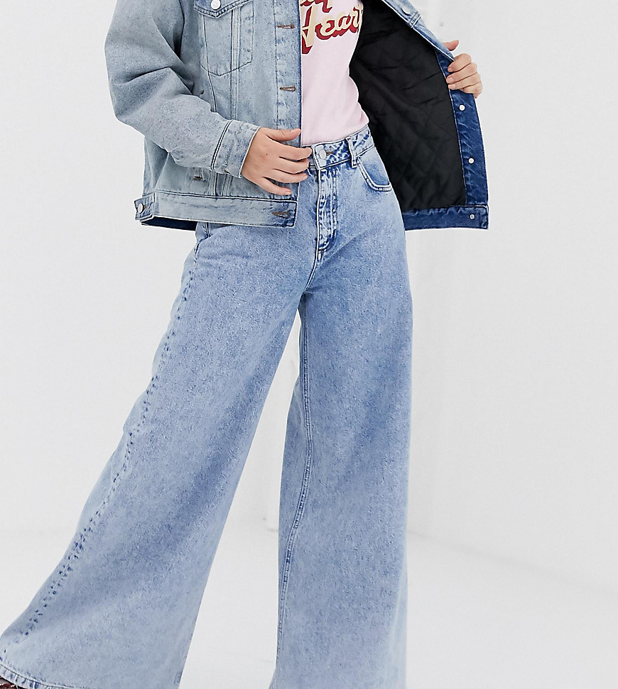 Reclaimed Vintage – The '94 – Superweite Jeans Mit Niedriger Taille In Heller Stone-Waschung- Blau W26