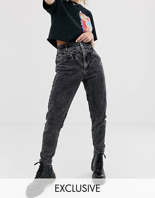 Reclaimed Vintage The '95 straight leg jean in washed black with seam ...