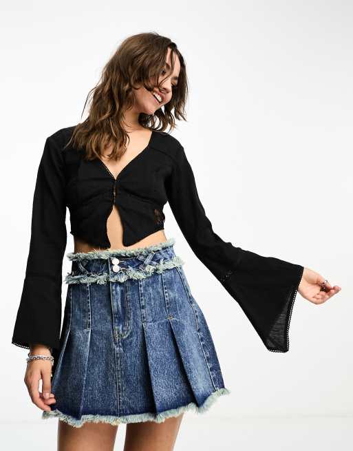 Reclaimed Vintage - Top a corsetto nero con chiusura con gancetti e dettagli in pizzo
