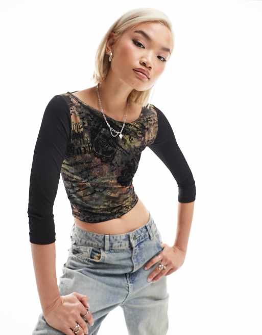 Reclaimed Vintage - Top avec imprimé tatouage floqué
