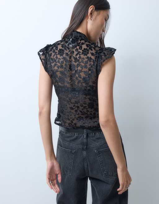 Reclaimed Vintage top en velours avec détail brandebourg sur le devant, 5 de 5