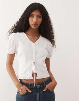 Top fendu sur l'avant à manches bouffantes en broderie anglaise - Blanc 44