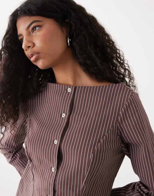 Reclaimed Vintage - Top habillé à boutons et fines rayures - Bleu et marron, 4 de 4