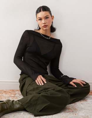 Reclaimed Vintage - Top in maglia color nero con scollo a barchetta