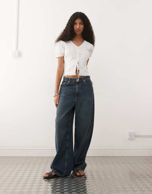 Reclaimed Vintage top with puff sleeves and split front in white eyelet, 2 of 4