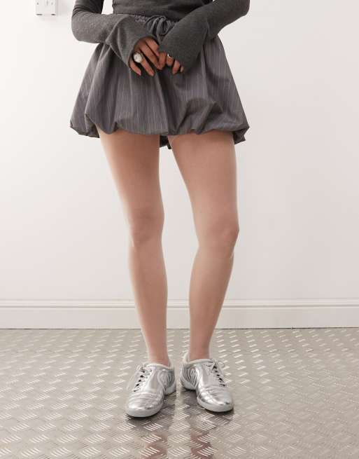 Reclaimed Vintage – Transparente, modische Strumpfhose in Weiß