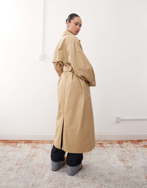 Reclaimed Vintage – Trenchcoat in Beige mit Gürtel und Cape-Detail , 4 von 4