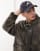 Thumbnail 3 van 4