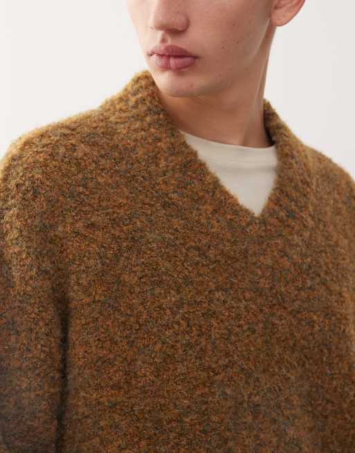 Reclaimed Vintage - Trui van bouclé met V-hals in kaki, 5 van 5