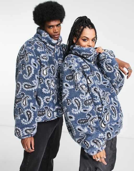 Reclaimed Vintage - Uniseks fleece met paisleyprint en korte rits in blauw