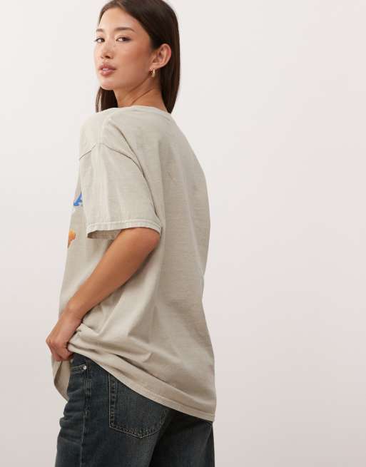 Reclaimed Vintage - Uniseks oversized T-shirt met voedselprint in stone, 3 van 4