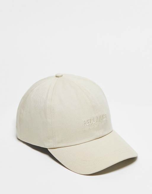 Reclaimed Vintage - Uniseks pet met merkteken in ecru met wassing 