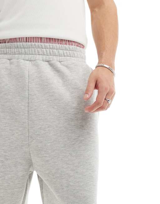 Reclaimed Vintage - Uniseks ruimvallende jersey sweatshort in grijs, 4 van 5