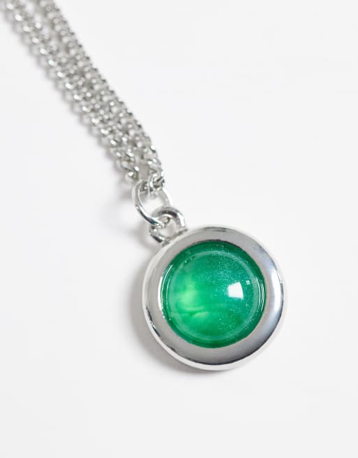 Reclaimed Vintage unisex 2 row necklace with green stone pendant in silver, 3 of 4