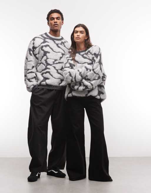 Reclaimed Vintage unisex abstract crew knitted fluffy sweater in gray, 3 of 4