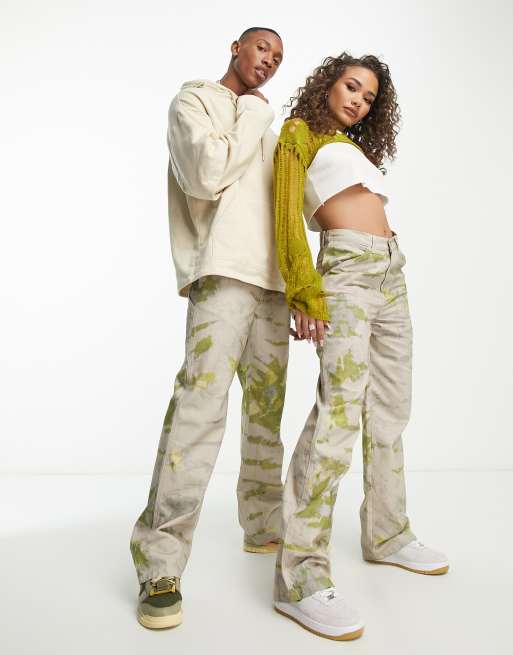 Reclaimed Vintage – Unisex – Baggy Jeans in Grün mit Acid-Waschung