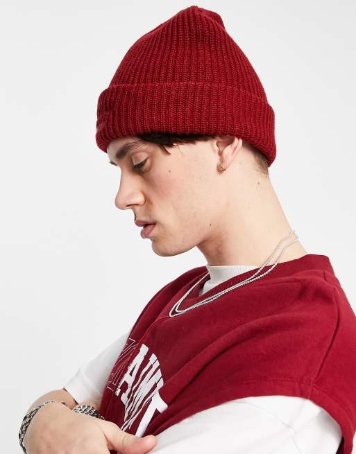 Reclaimed Vintage Unisex beanie met logo in bordeauxrood