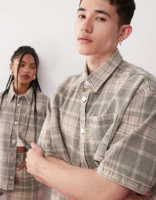 RECLAIMED VINTAGE UNISEX BOXY DENIM SHIRT