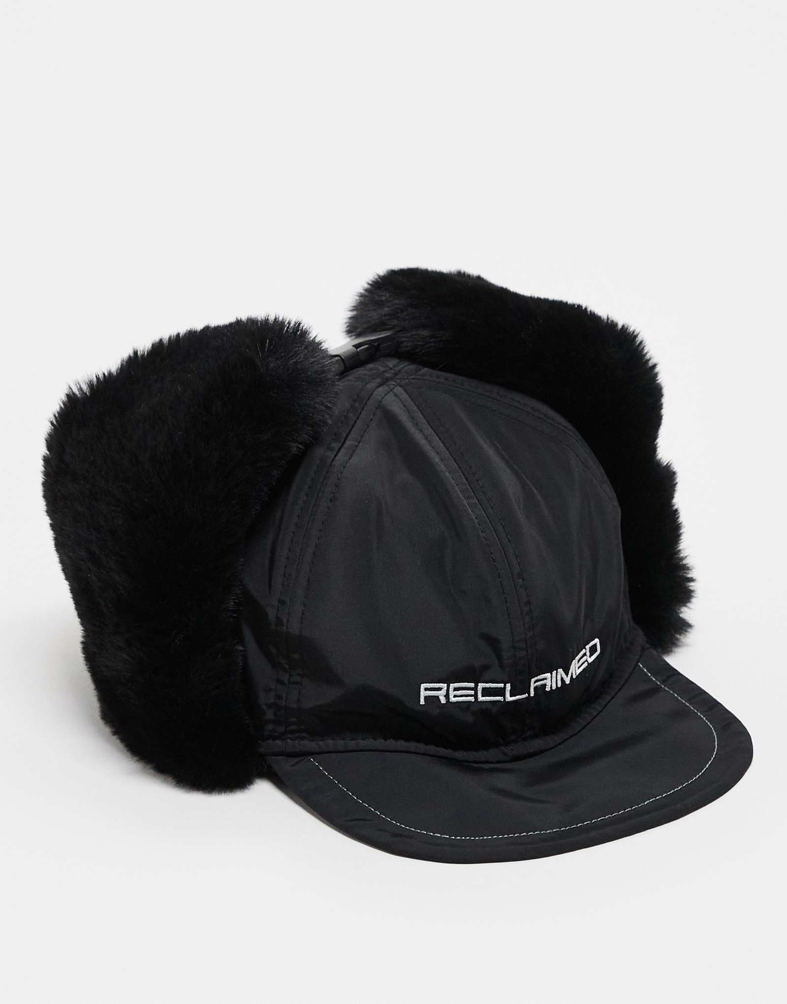 Восстановленная винтажная шапка унисекс с искусственным мехом черного цвета