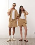 [Reclaimed Vintage] Reclaimed Vintage unisex cord shorts in brown-Neutral L beige