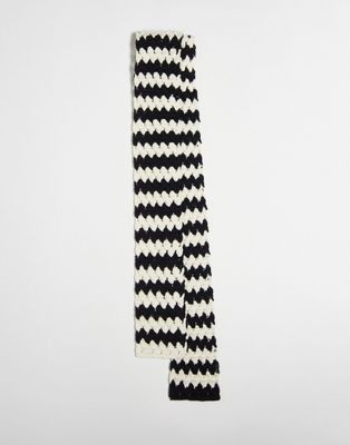 Reclaimed Vintage unisex crochet scarf in mono co-ord