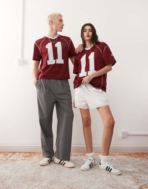 Reclaimed Vintage unisex cropped boxy airtex t-shirt in burgundy
