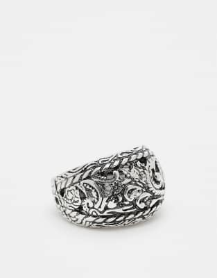 Reclaimed Vintage Unisex Cutwork Ring