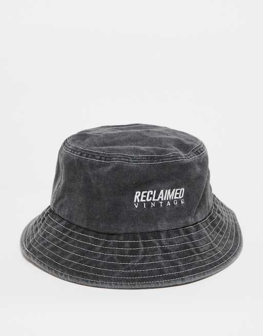 Reclaimed Vintage Unisex – Czarny kapelusz typu bucket z logo