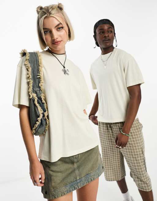 Reclaimed Vintage - Unisex - Forvasket beige T-shirt