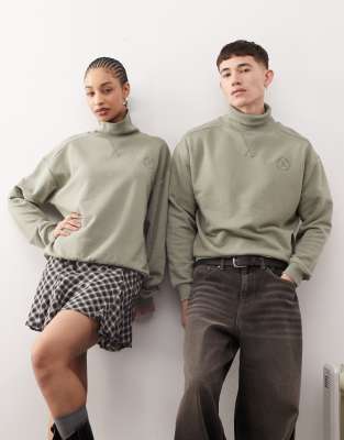 unisex funnel neck sweatshirt in khaki-Green