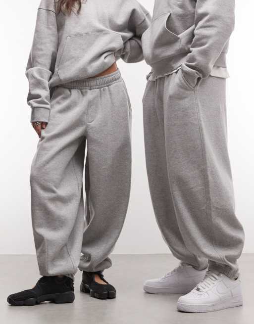 Reclaimed Vintage unisex heavyweight barrel leg jogger in gray heather, 2 of 4