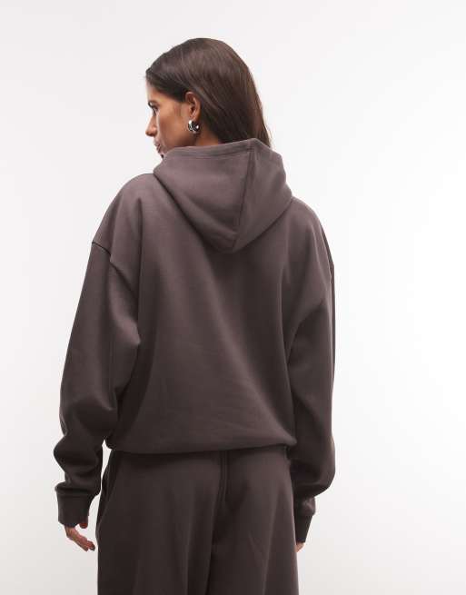 Reclaimed Vintage unisex heavyweight hoodie in choc, 4 of 4