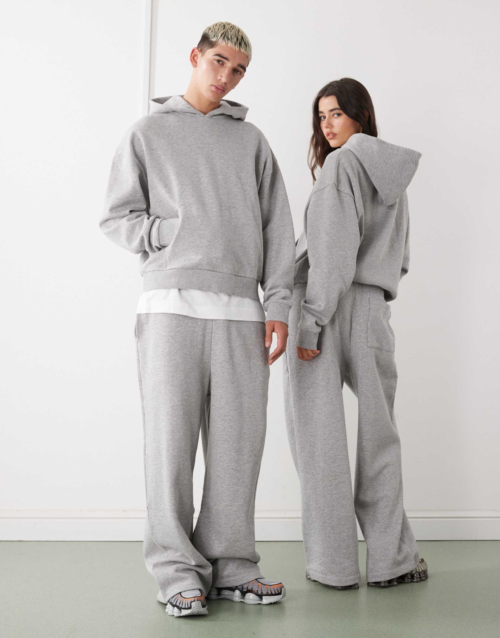 reclaimed vintage unisex heavyweight wide leg sweatpants in gray heather