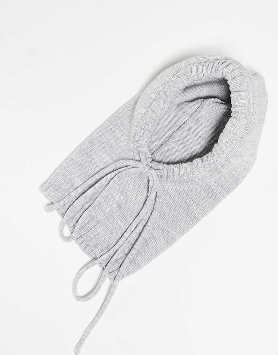 Reclaimed Vintage unisex knitted hood in grey