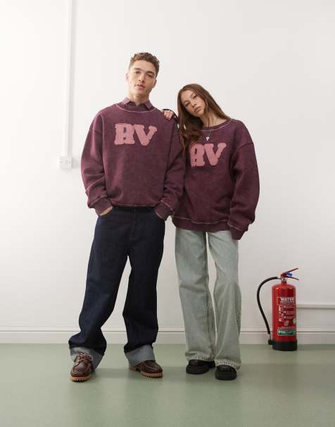 Reclaimed Vintage unisex logo sweat in burgundy - view 1