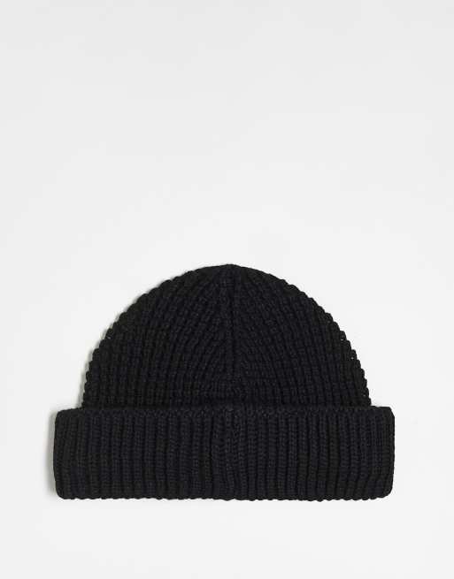 Reclaimed Vintage unisex logo waffle beanie in black co-ord, 2 of 3