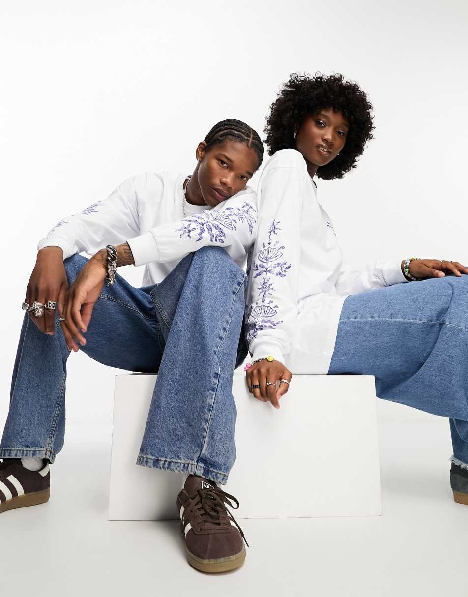 Reclaimed Vintage unisex long sleeve skate tee with floral graphic in white 0