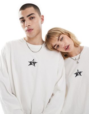 Reclaimed Vintage Unisex Long Sleeve Top With Star Logo Embroidery In White