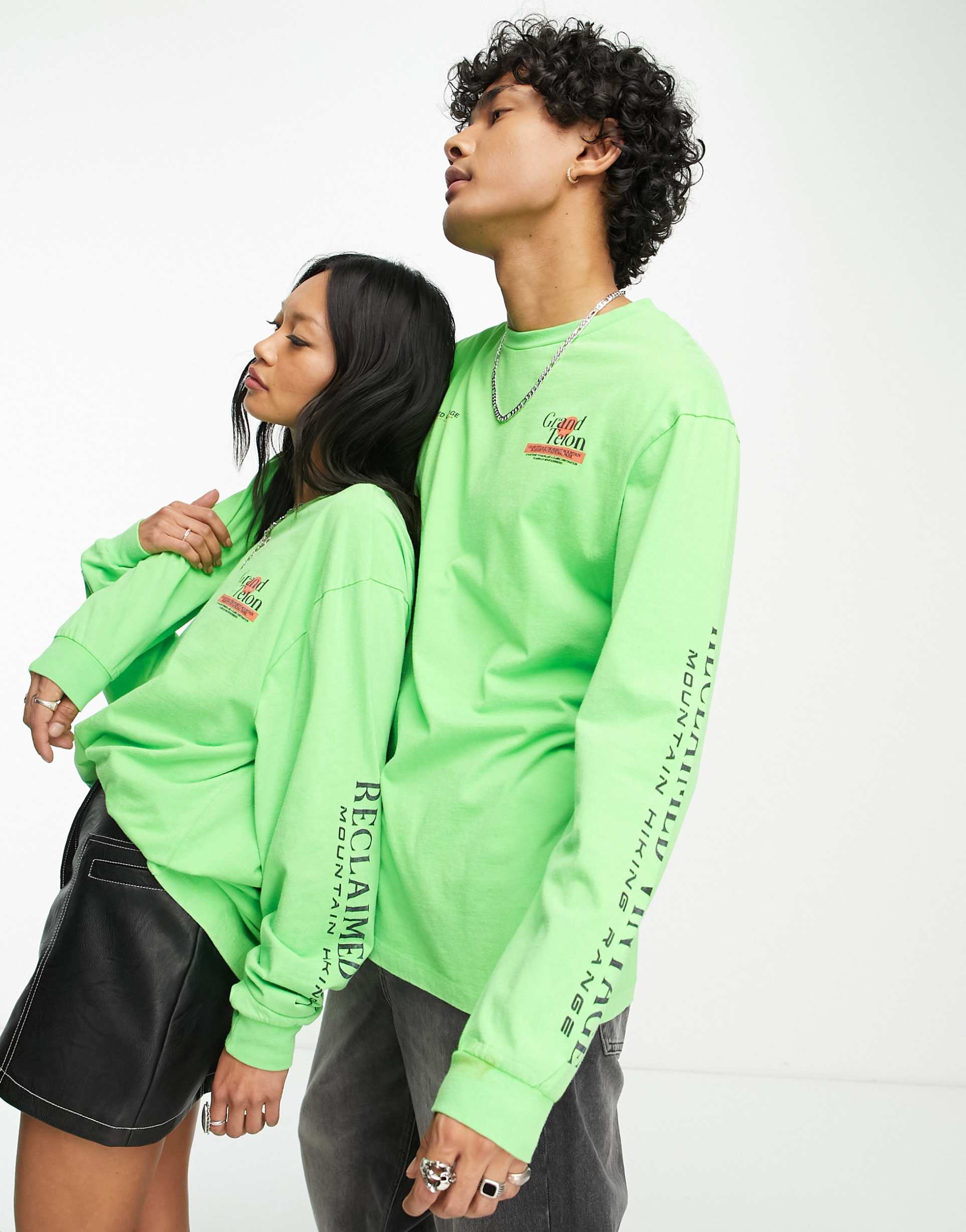 Mountain Back Print Long Sleeve T-Shirt