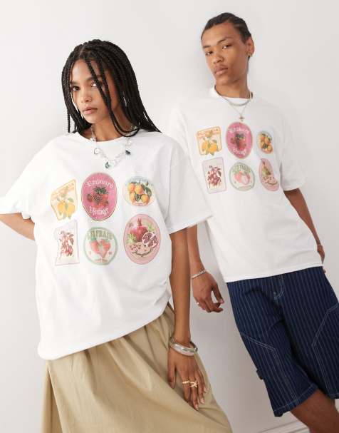 Reclaimed Vintage – Unisex – Oversize-T-Shirt in Weiß mit Früchte-Sticker-Print - view 1
