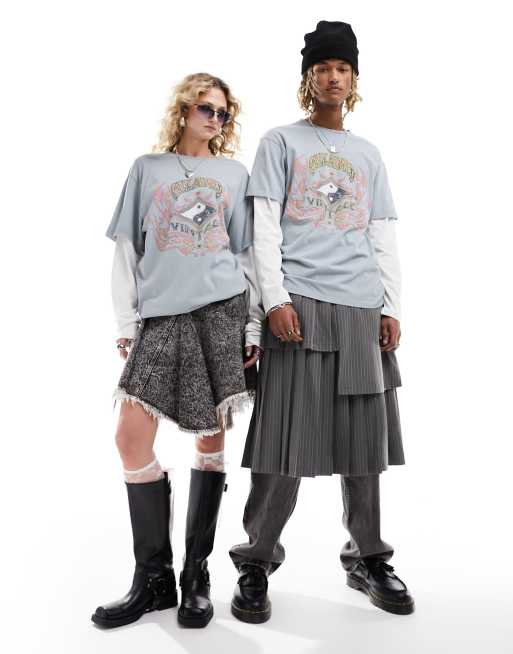Reclaimed Vintage unisex oversized double layer t shirt with ying yang graphic in blue, 4 of 4