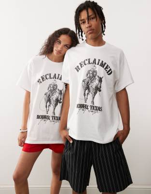 Reclaimed Vintage - Unisex oversized T-shirt met rodeo westernprint in wit - view 1