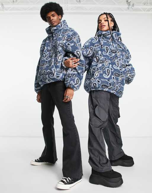 Reclaimed Vintage unisex paisley print pullover fleece in blue | ASOS