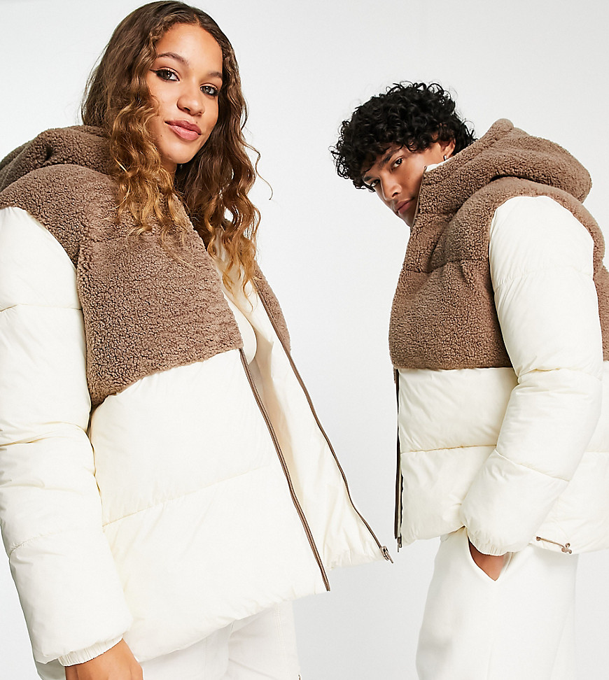 Reclaimed Vintage unisex puffer with borg mix in cream-White