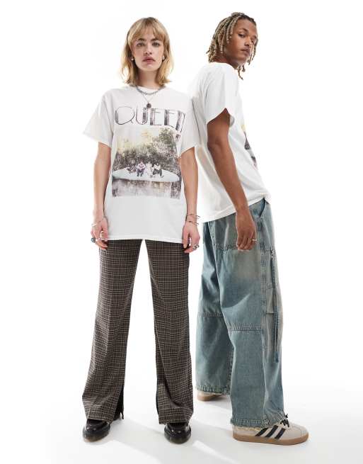 Reclaimed Vintage unisex Queen licensed t-shirt in white, 4 of 4